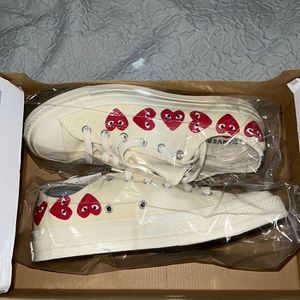 Low Top CDG converse